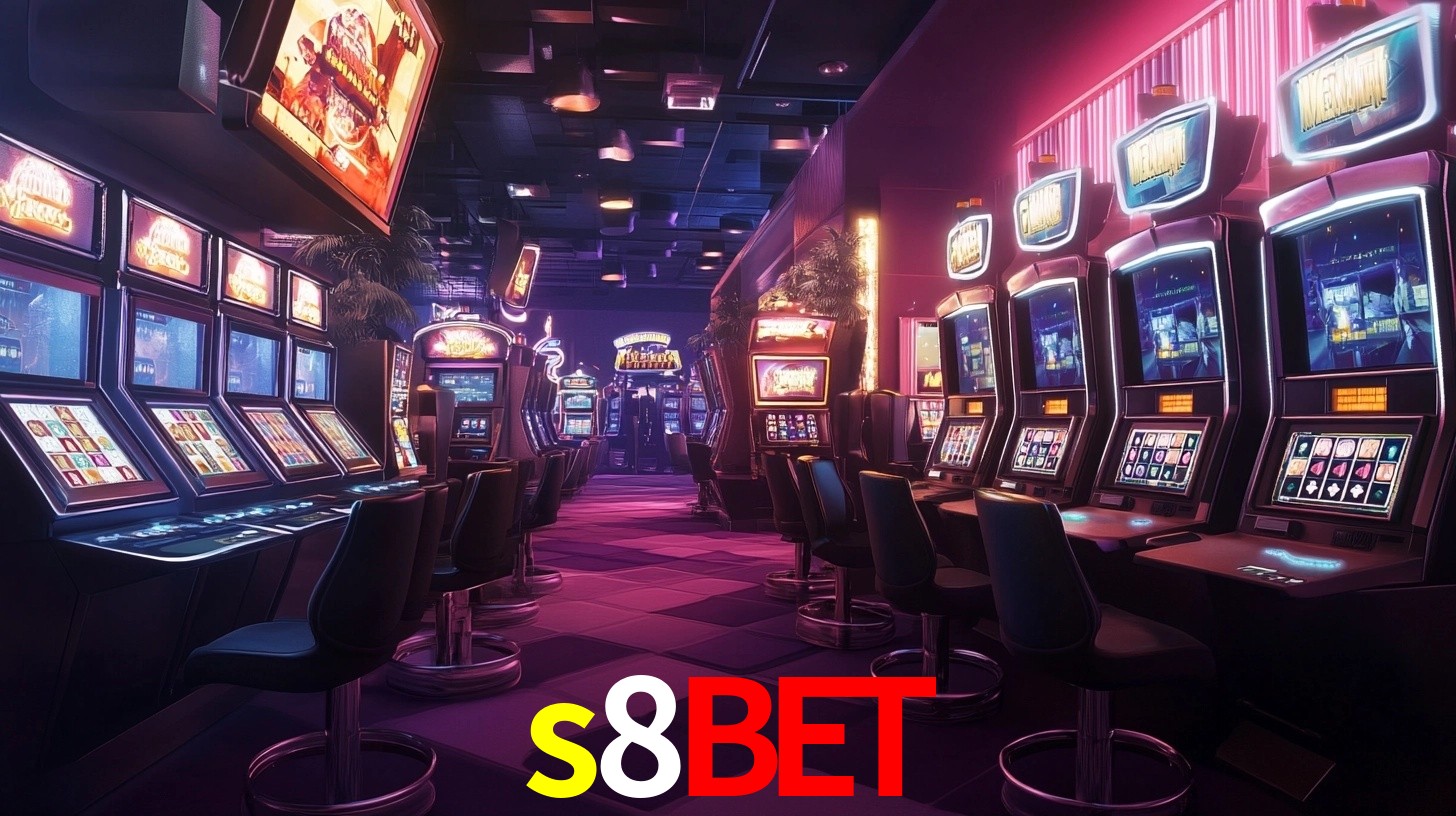 s8bet Logo - Bônus com Rollover Justo